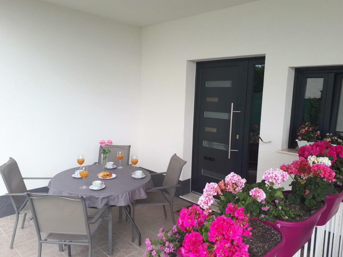 Apartments Ivano Split Exterior foto